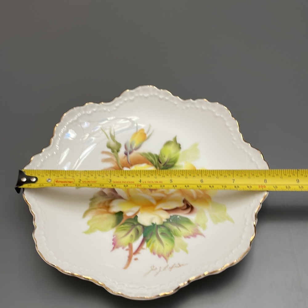 Hand Painted Vintage Lefton China Decorative Plate signed yellow roses gold rim - Picture 6 of 8